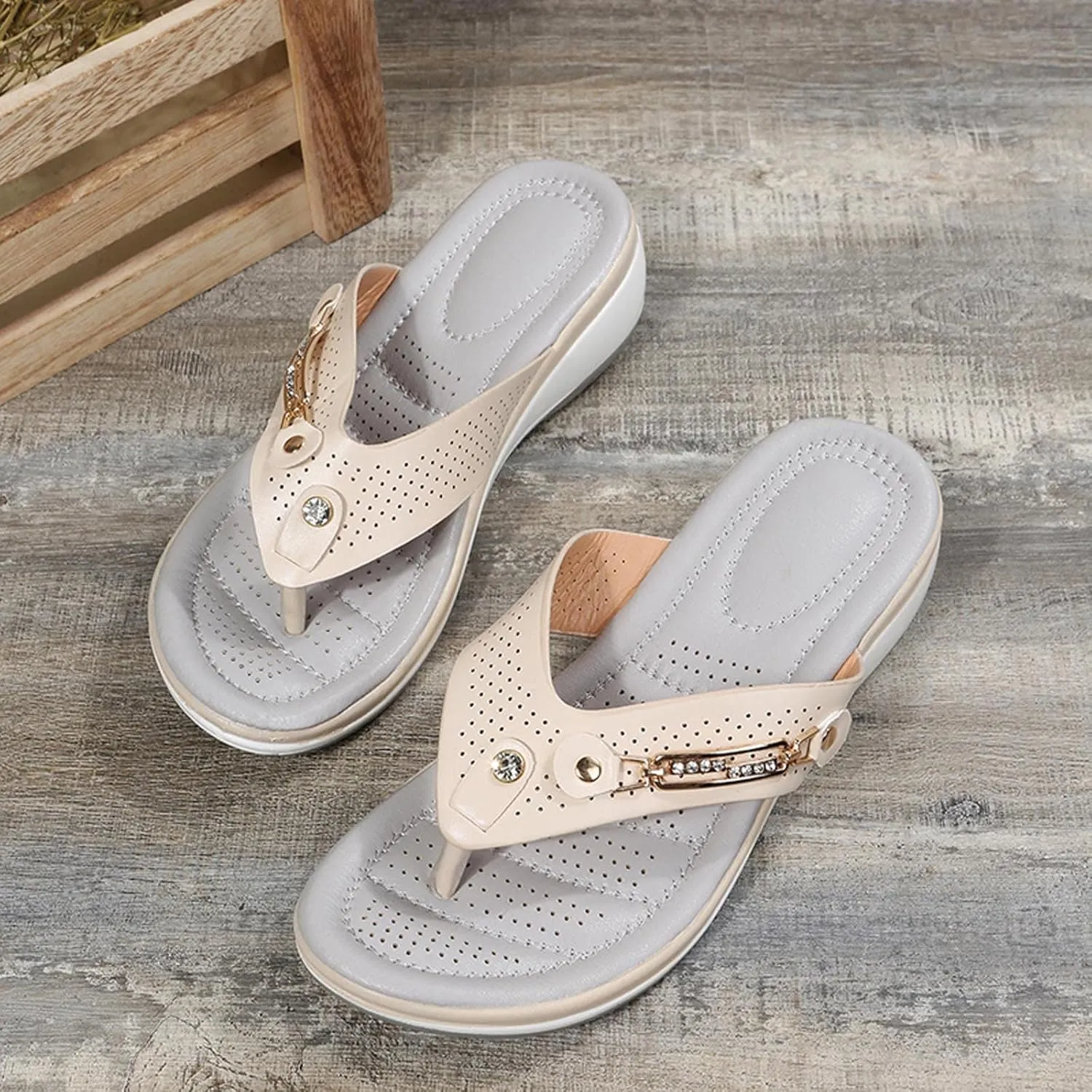 2025 Summer Sandals for Women Thong Wedge Sandals Comfortable Casual T-Strap Dressy Orthopedic Sandal Ladies Sandals