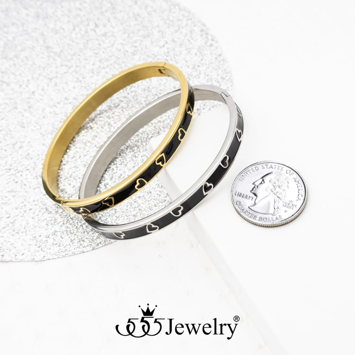 555Jewelry Wide Stainless Steel Bracelet Geometric Triangle Heart Enamel Bangle Bracelets for Women Two Tone Hinged Arm Cuff Jewelry for Women