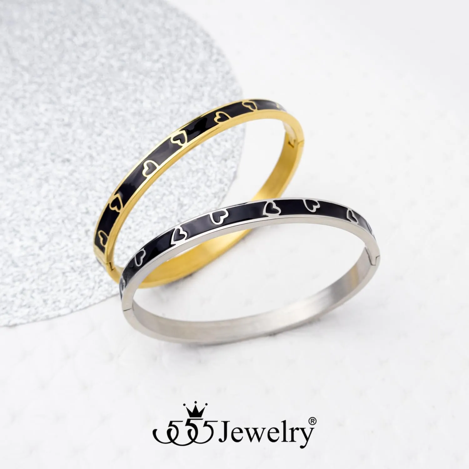 555Jewelry Wide Stainless Steel Bracelet Geometric Triangle Heart Enamel Bangle Bracelets for Women Two Tone Hinged Arm Cuff Jewelry for Women