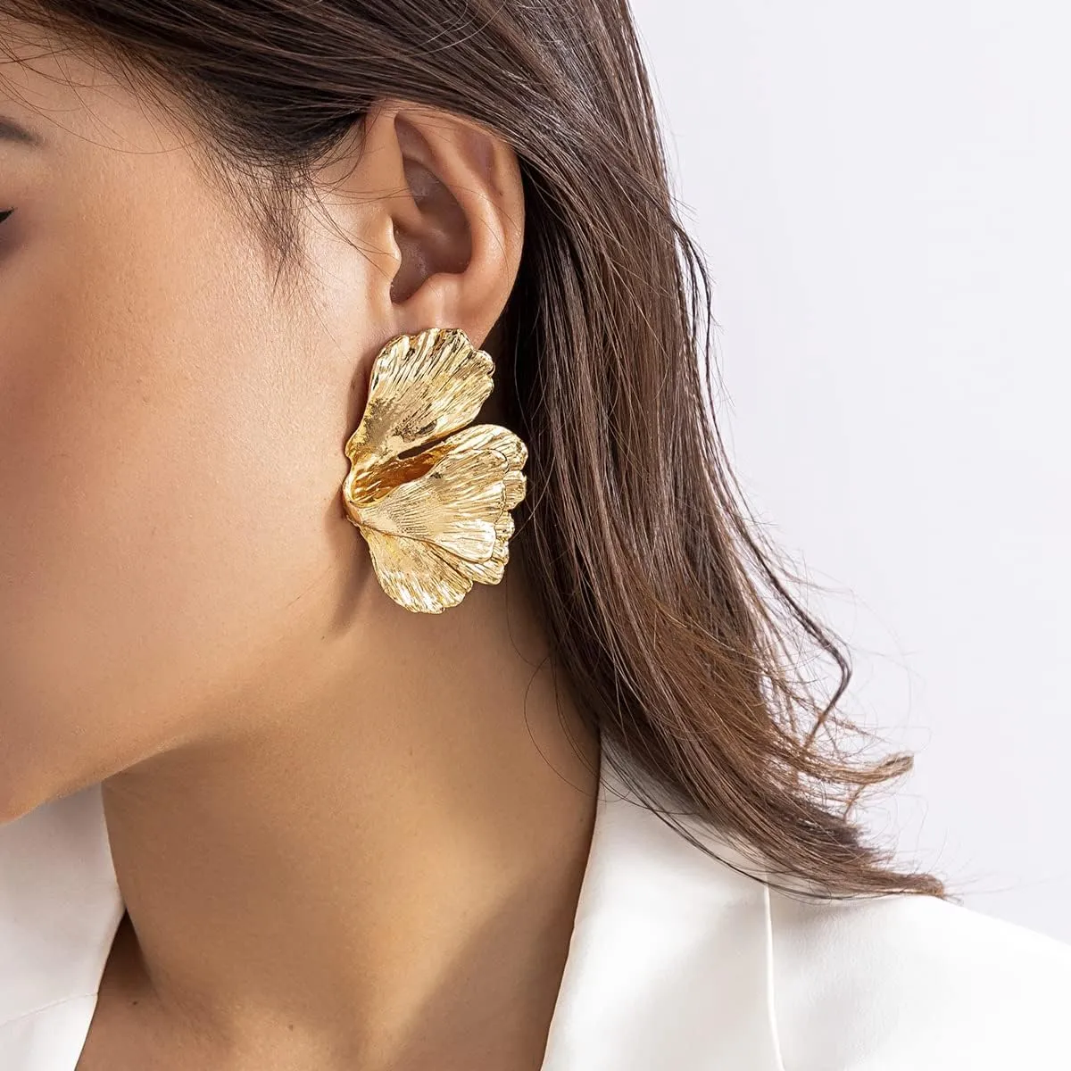 Baroque Floral Shell Drop Statement Earrings for Women,14K Gold Plated Leaf Plant Dangle Earrings Party Prom Chunky Metal Jewelry Gifts
