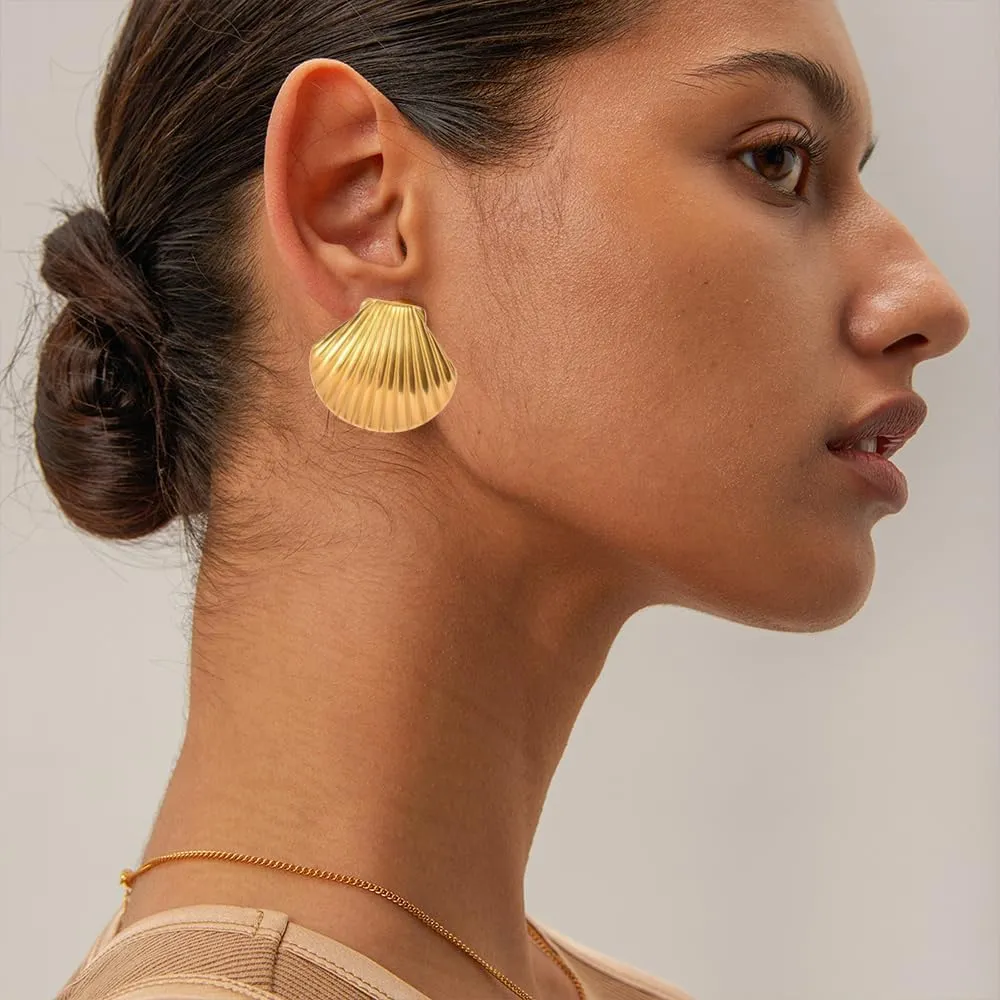 Gold Shell Drop Earrings for Women Seashell Dangle Earrings Ocean Beach Earrings Summer Jewelry Gift