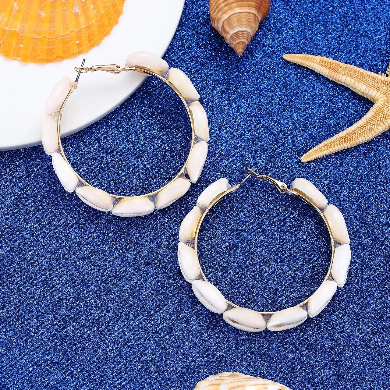 Hoop Earrings For Women Natural Cowrie Shell Beads Hoop Earrings Statement Stud Drop Earrings Bohemia Hawaii Wakiki Beach Jewelry