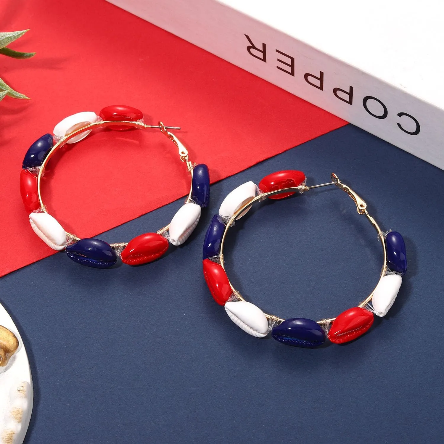Hoop Earrings For Women Natural Cowrie Shell Beads Hoop Earrings Statement Stud Drop Earrings Bohemia Hawaii Wakiki Beach Jewelry