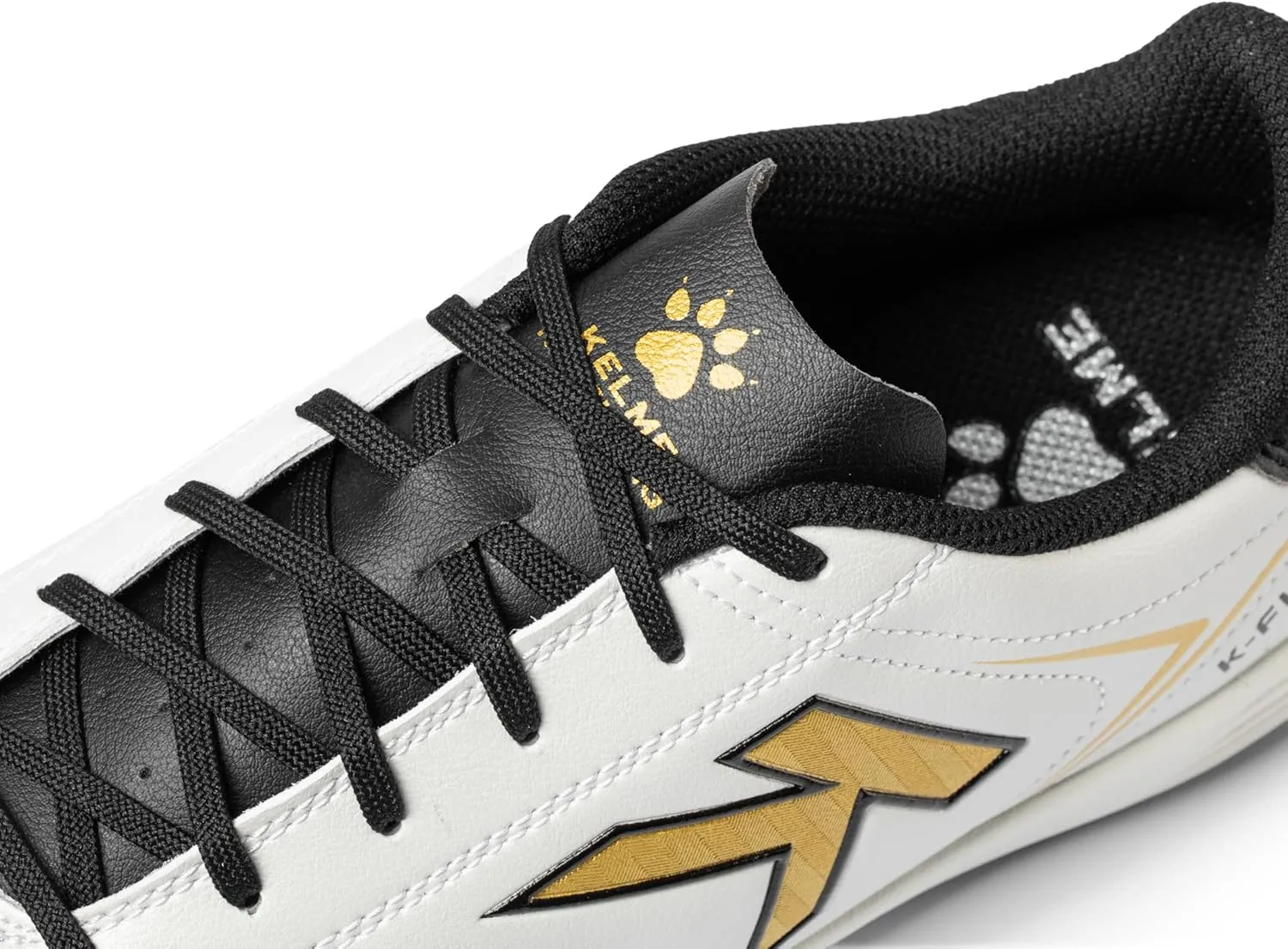 KELME Leather Indoor Soccer Shoes Futsal Turf Soccer Shoes Man Women Football Athletic Sneakers