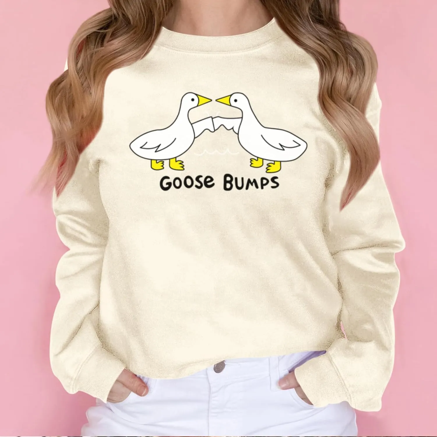 KIEKIECOO Funny Graphic Duck Crewneck Sweatshirts for Women Aesthetic Soft Long Sleeve Pullover Preppy Cute Fall Sweater