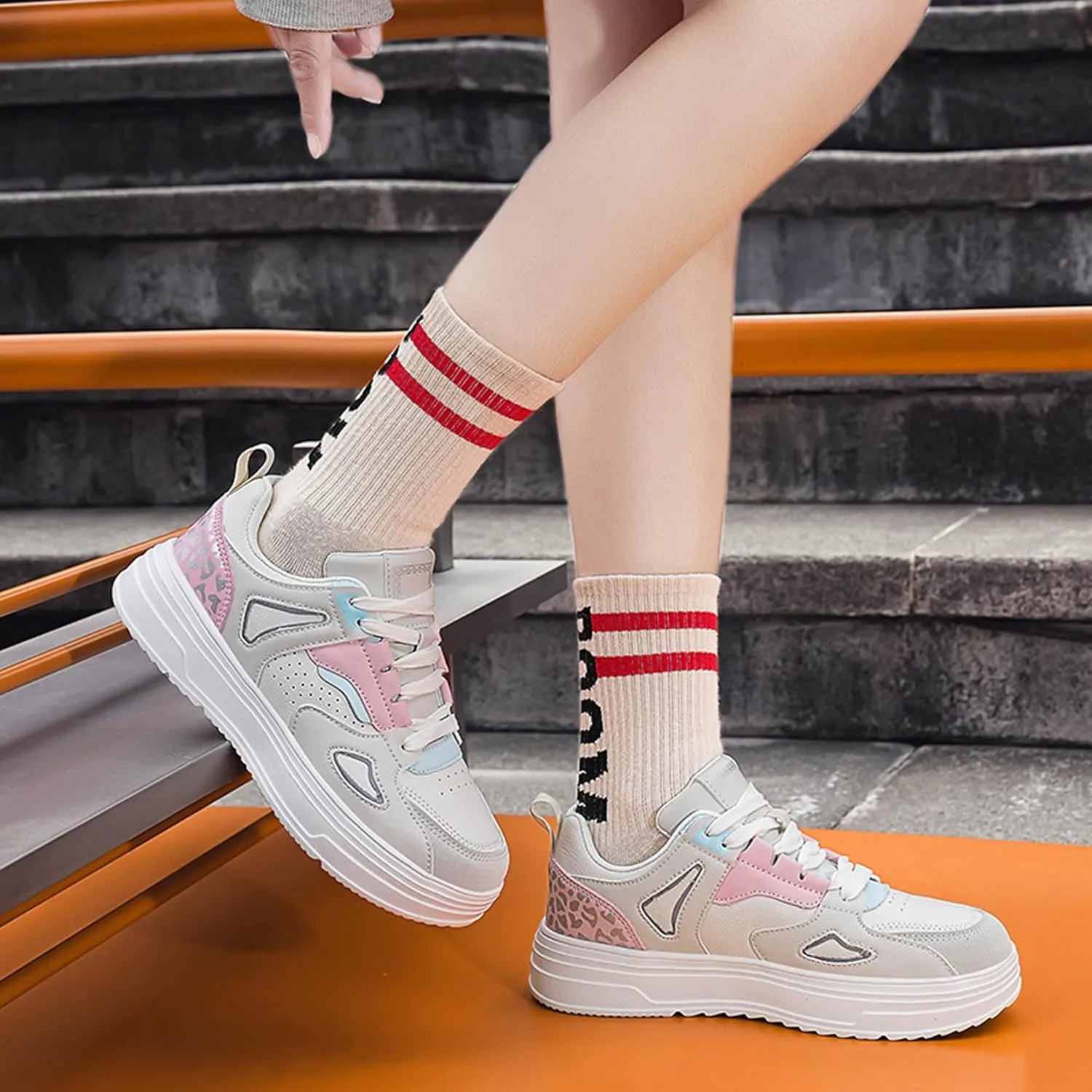 Men Women Lace up Fashion Lightweight Casual Skateboarding Shoes Tennis Shoes Basketball Shoes
