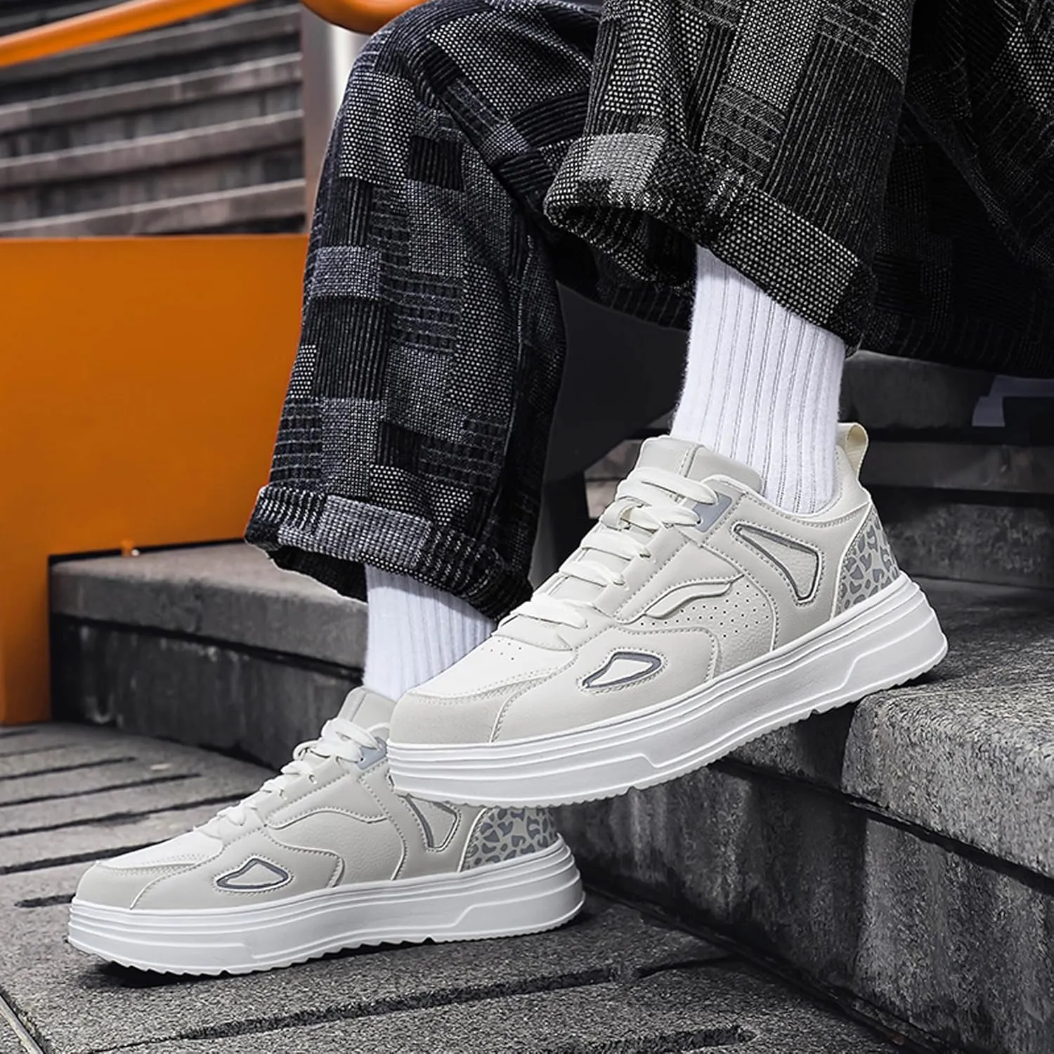 Men Women Lace up Fashion Lightweight Casual Skateboarding Shoes Tennis Shoes Basketball Shoes