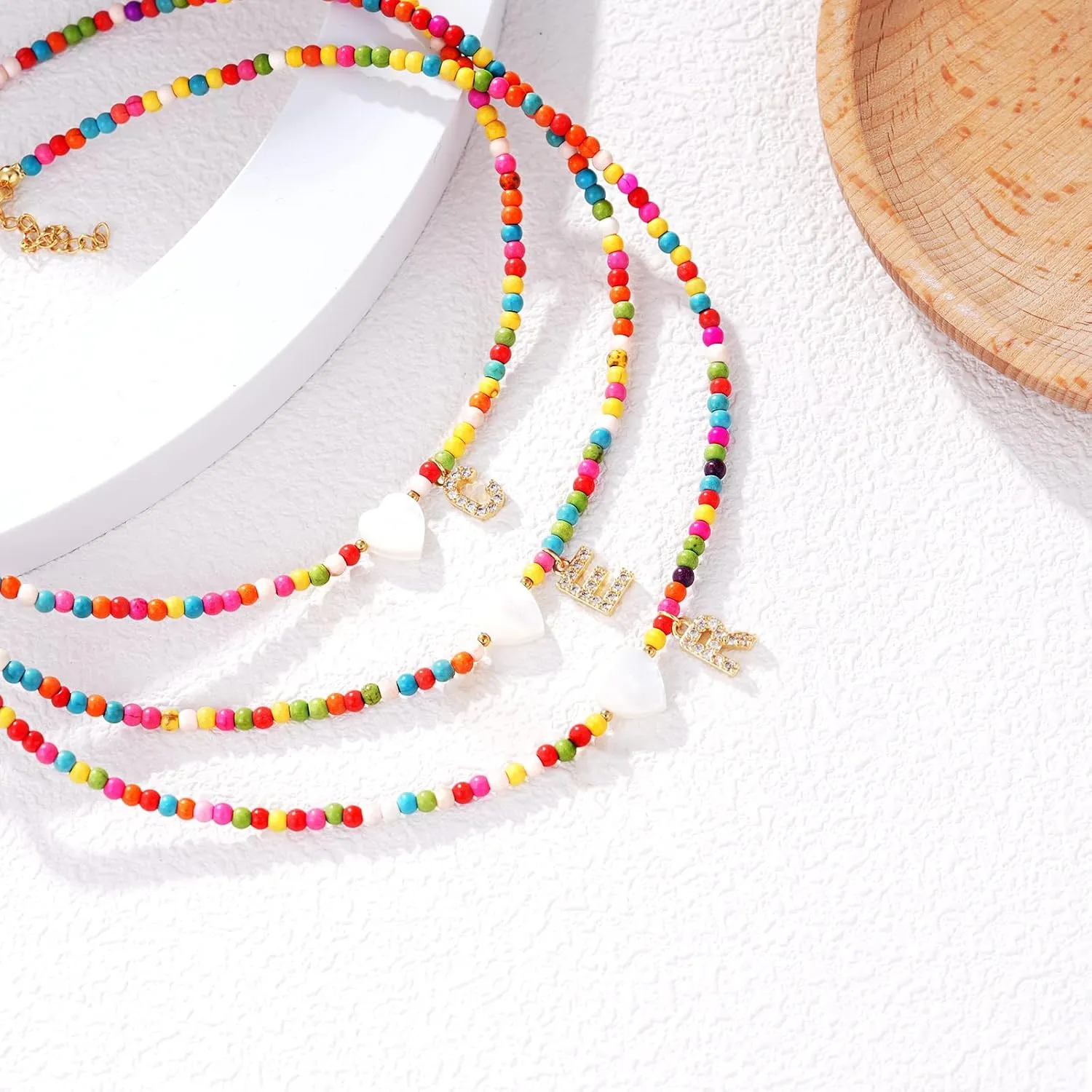 MJartoria Initial Necklaces for Women, Colorful Beaded Necklace, Shell Beach Necklace Letter Choker Handmade Jewelry Gifts