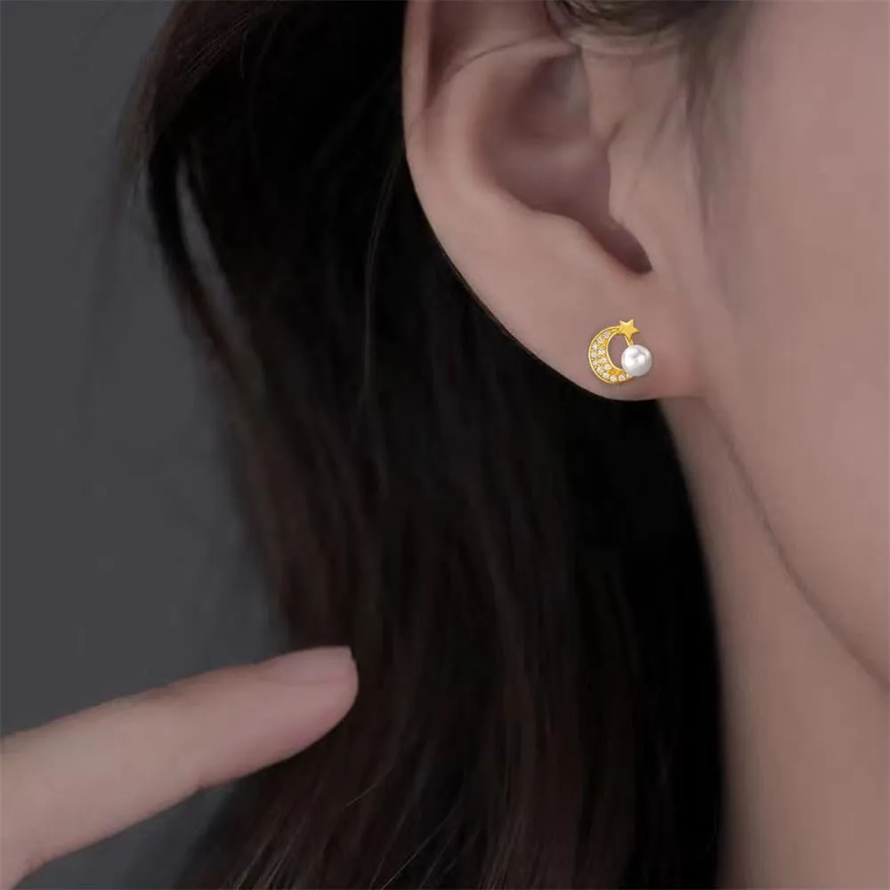 Moon Star Pearl Stud Earrings S925 Sterling Silver Rhinestone Minimalist Cartilage Studs Earrings Elegant Crescent Pearls Tiny Stud Earrings for Women Xmas Hypoallergenic Ear Jewelry