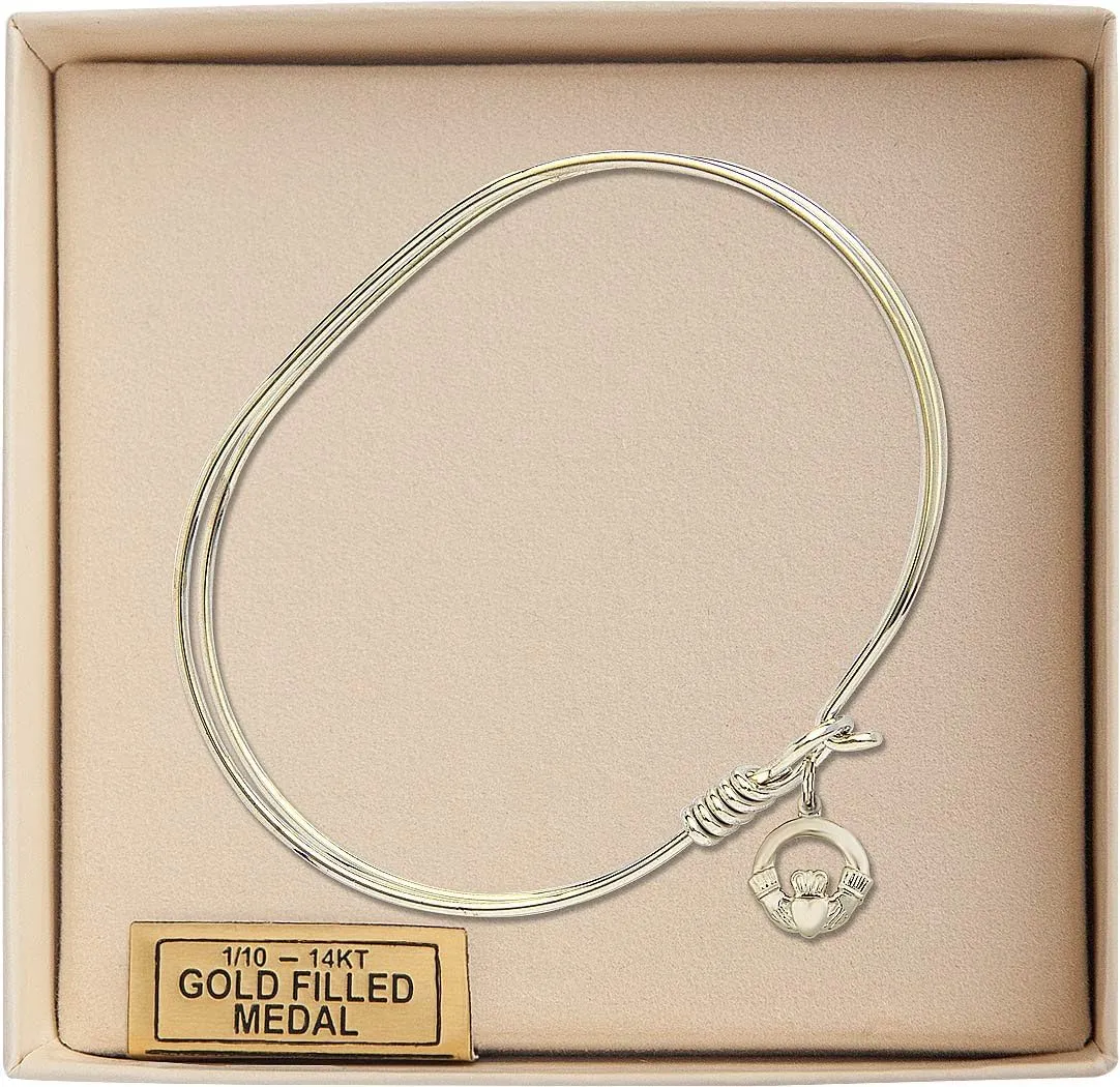 Oval Eye Hook Bangle Bracelet w/Claddagh in Gold-Filled