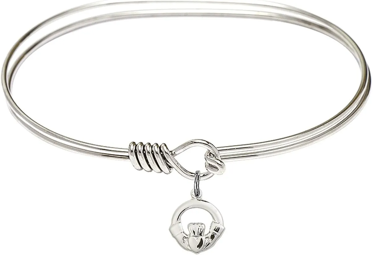 Oval Eye Hook Bangle Bracelet w/Claddagh in Sterling Silver