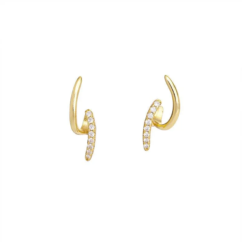 Simplicity in Sparkle: 925 Sterling Silver Minimalist Earrings with Gold-Plated Small Zircon Studs (silver)