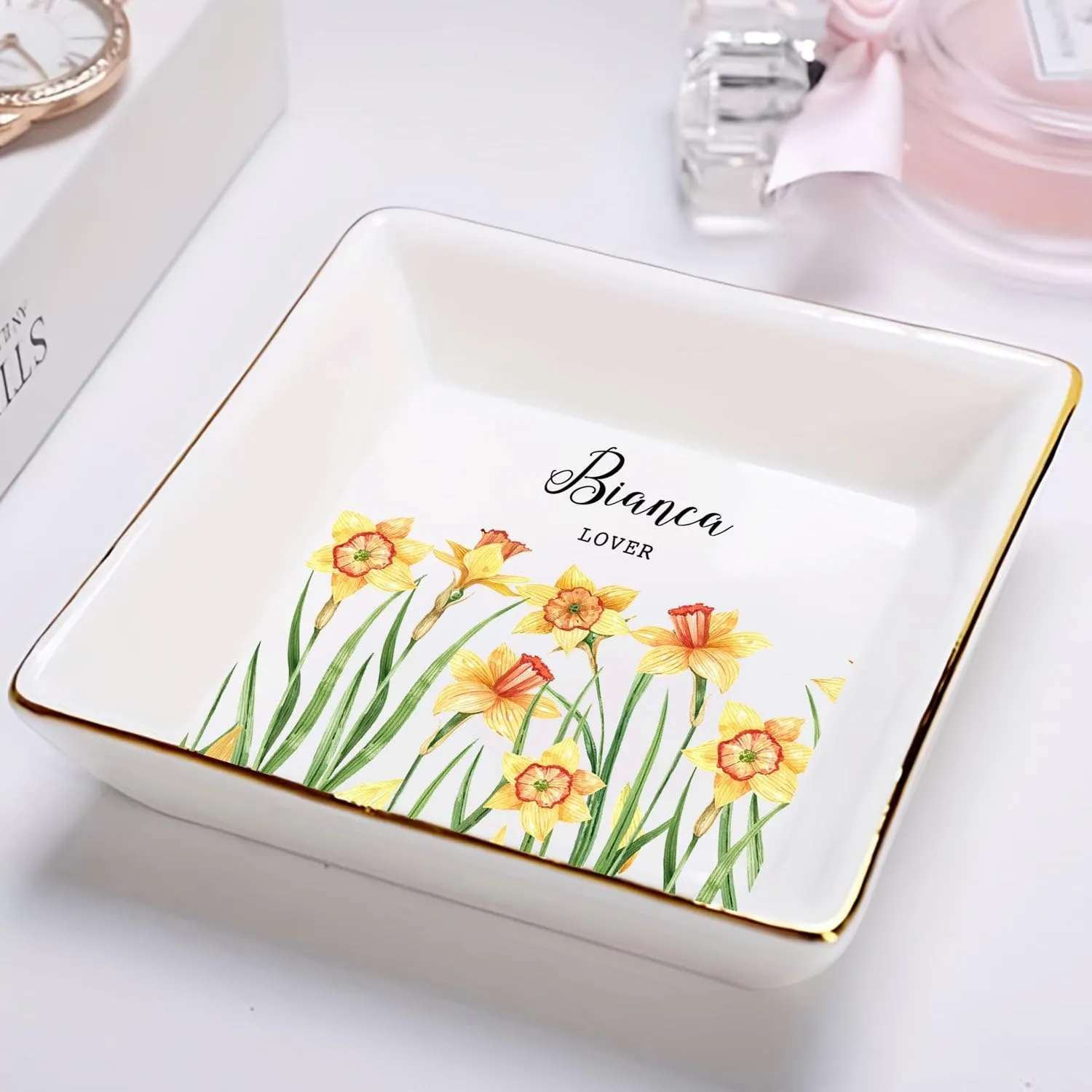 WANDER PRINTS Personalized Ring Dish - Gift For Women, Mother Day, Valentine, Thanksgiving, Christmas, Birthdays, Anniversary - Birth Month Flower