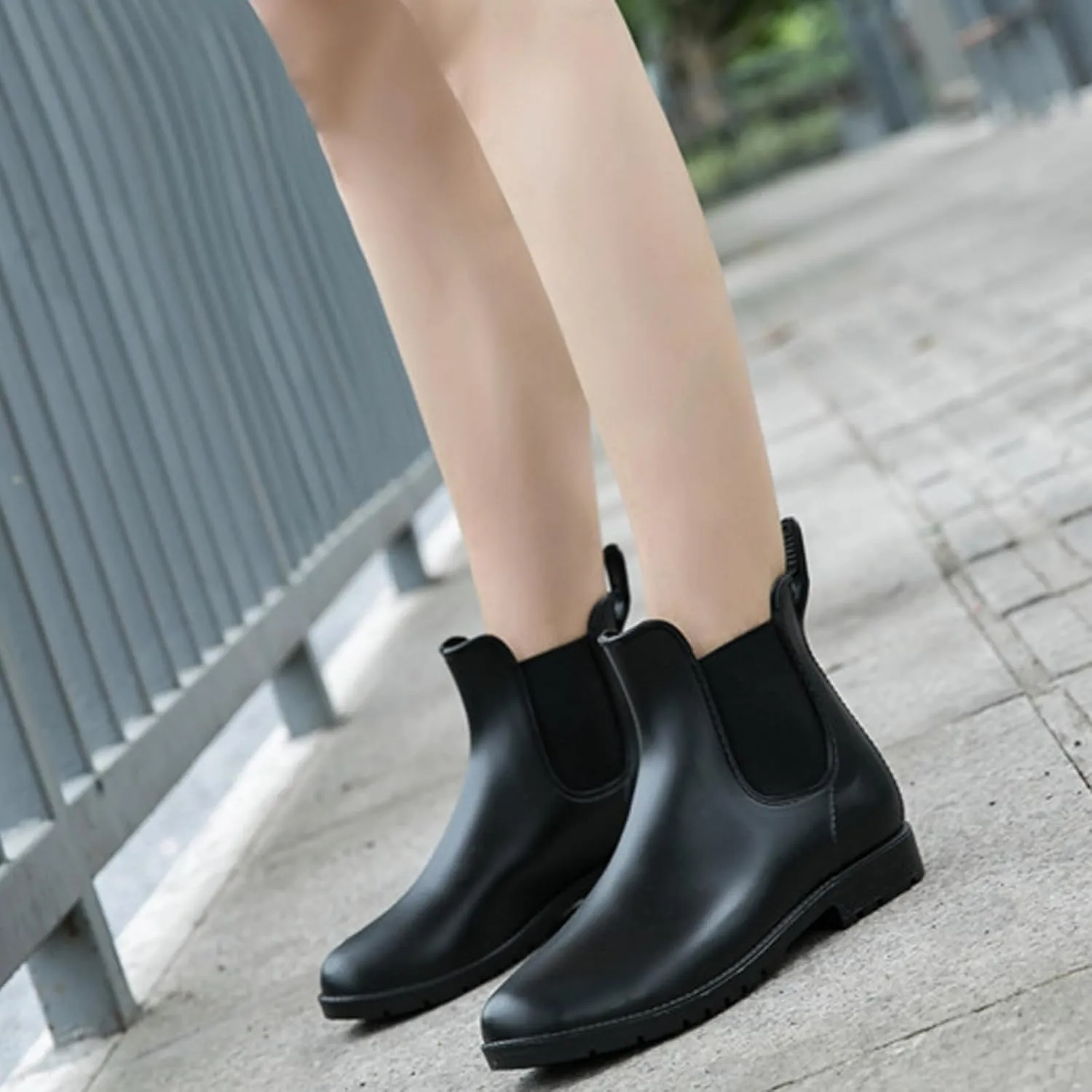 Women's Leather Chunky Heel Ankle Rain Boots Comfortable Round Toe Non-Slip Waterproof Lightweight Outdoor Garden Chelsea Short Boots