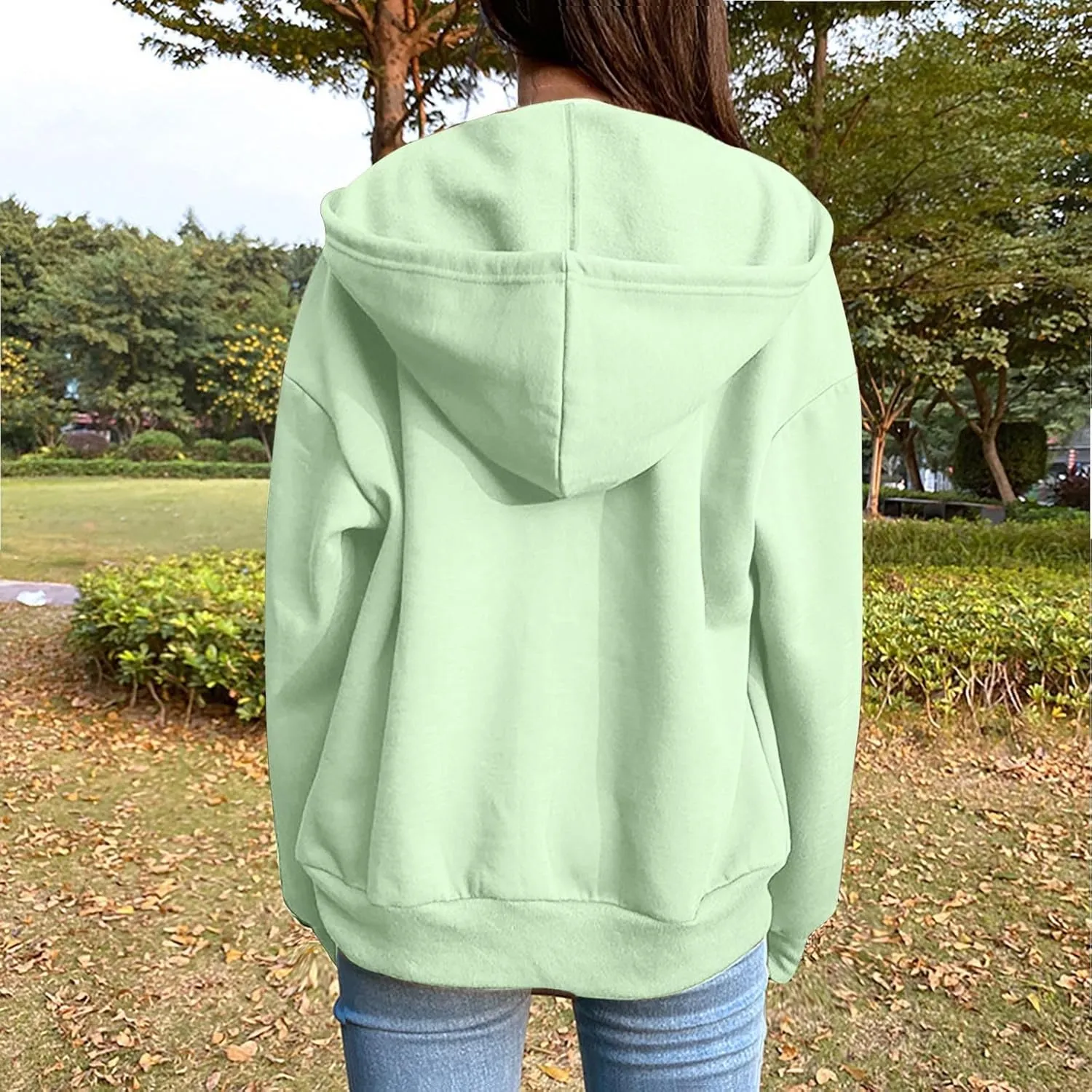 Zip Up Hoodie Women Fall Fashion 2025 Long Sleeve Zip Up Lightweight Sweatshirts Loose Fit Workout Plain Hoodie